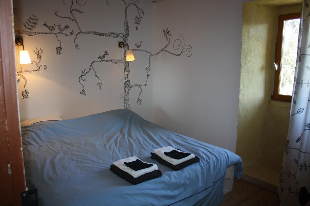 Mas La Donzelenche Hotel Vialas Værelse billede